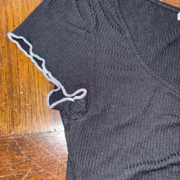 Grave Fame shirt - Picture 4 of 4